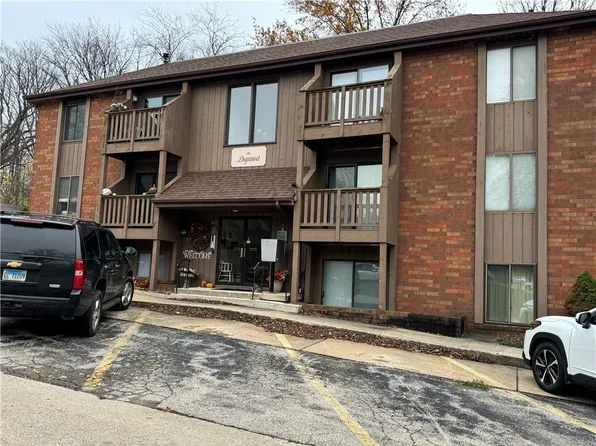 411 Woodside Trl, Decatur, IL 62521