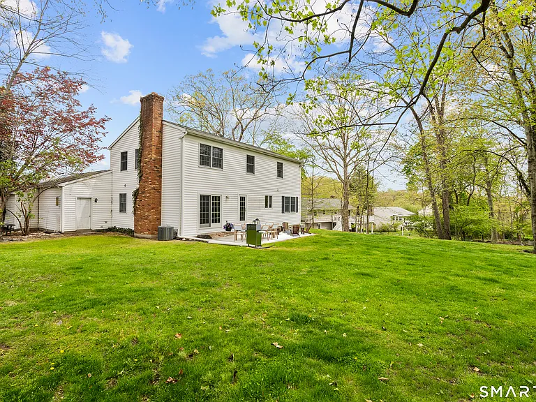 12 Westwood Pl — Photo 32