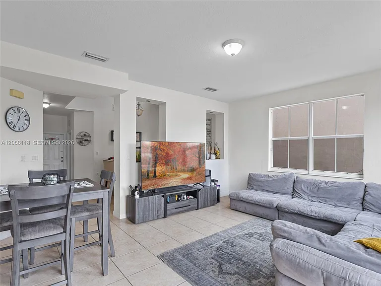 4401 NW 113th Ct — Photo 14