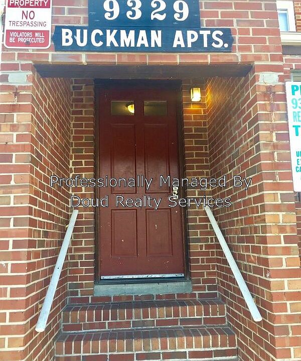 1st image of 9329 Buckman Ave APT 2