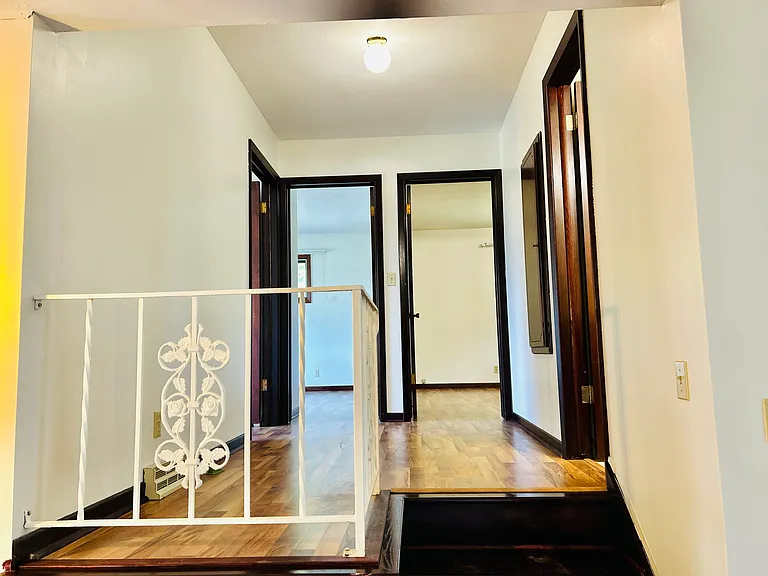 8001 Sandalwood Dr — Photo 8