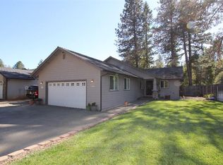 501 E River St, Cave Junction, OR 97523