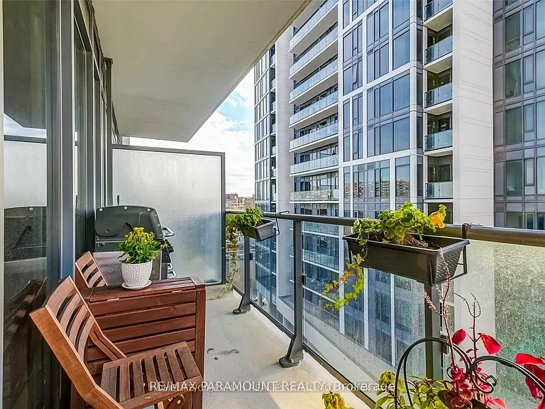 9600 Yonge St #706B — Photo 14