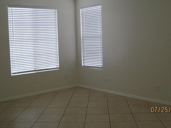 4th image of 4532 E Gleneagle Dr