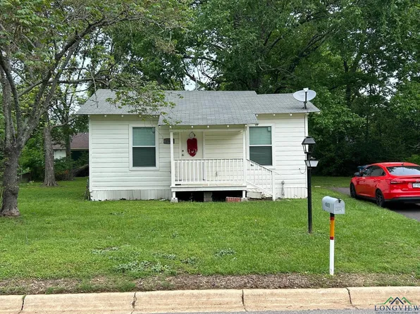 1503 E Travis St, Marshall, TX 75670