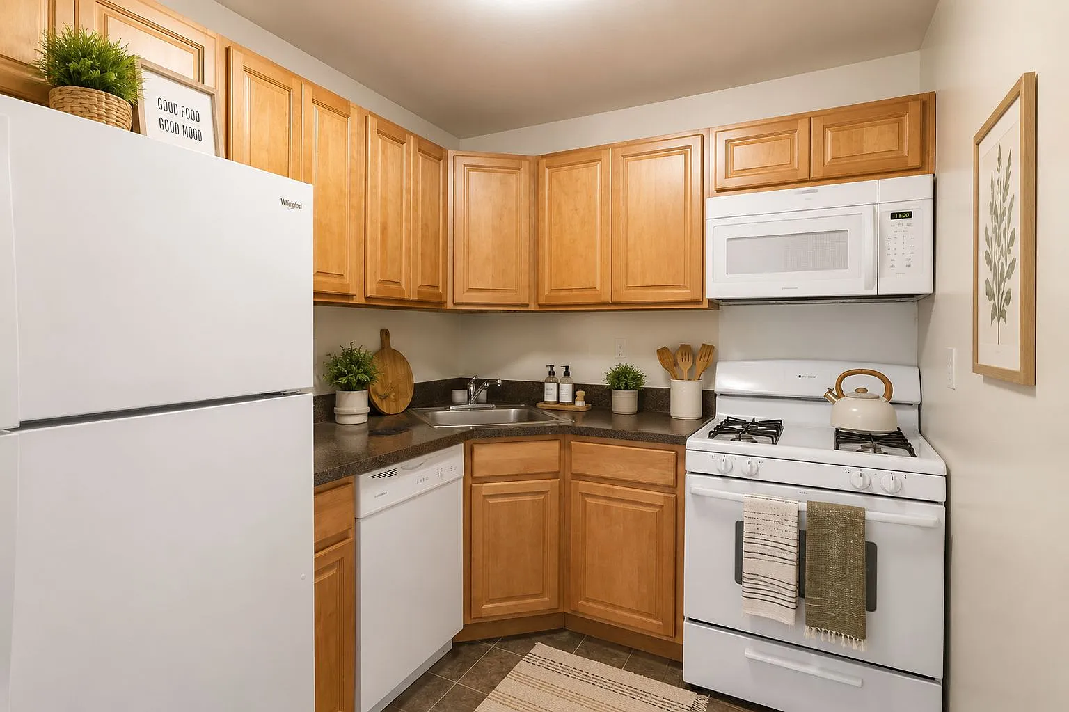 Country Village Apartment Homes — Photo 1