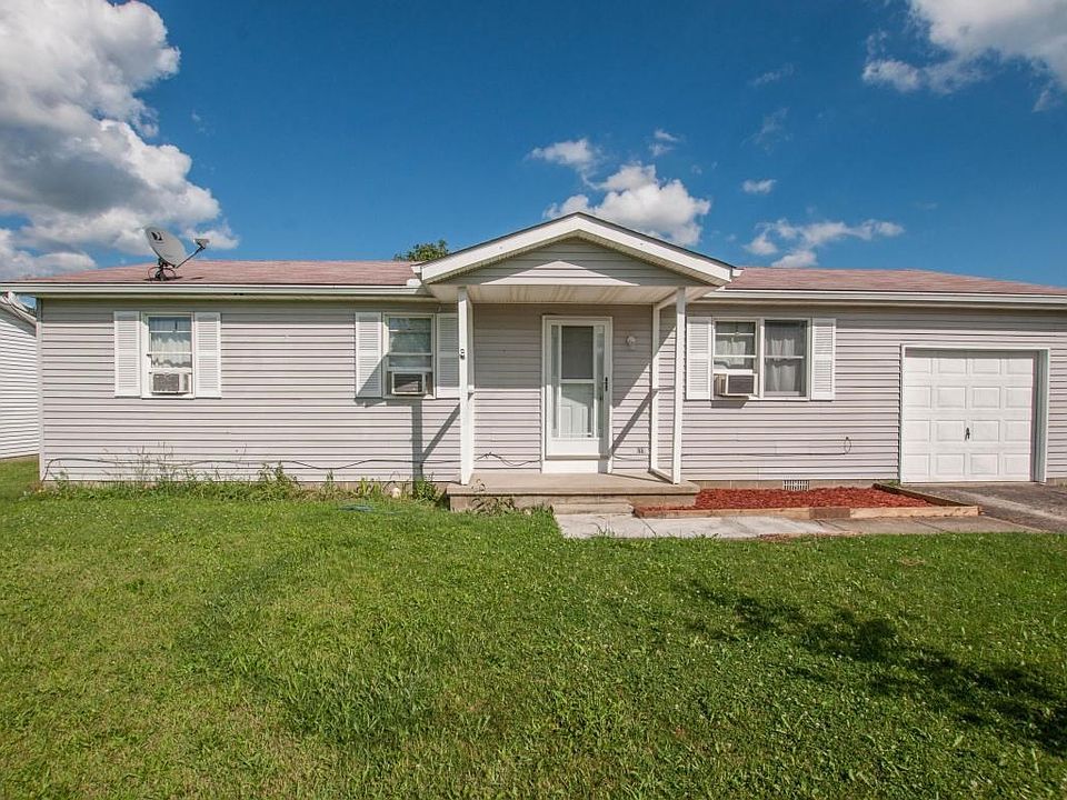 140 Danbury Front