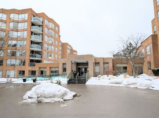 14924 Yonge St #305, Aurora, ON L4G6H7
