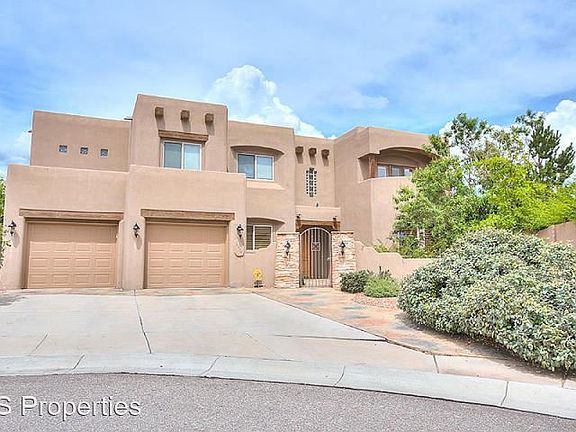 2nd image of 8220 Desert Poppy Ln NE