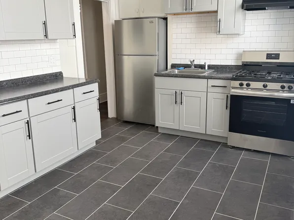 350 Central Ave #6, Orange, NJ 07050