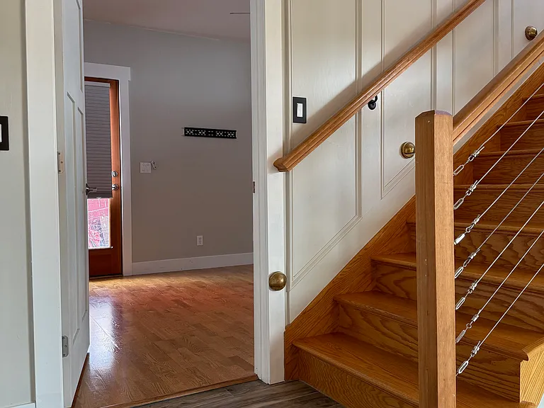 Entrance to primary bedroom