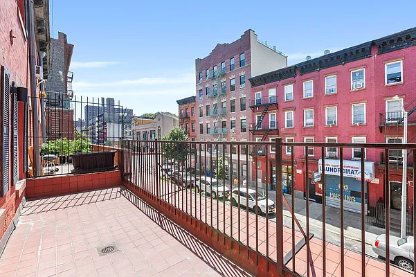 Rented by Corcoran | media 2