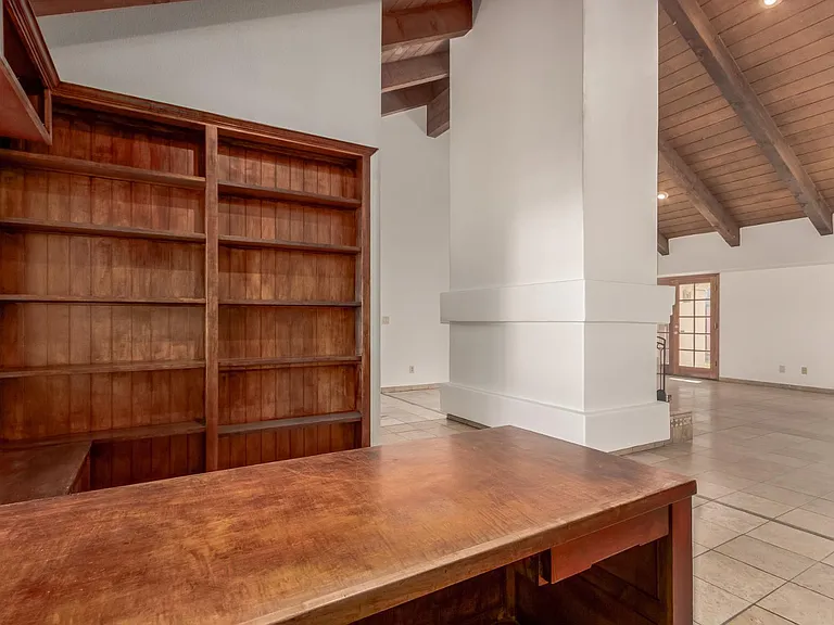 805 W Toledo St — Photo 13