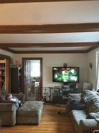 35 Dundee Rd — Photo 2