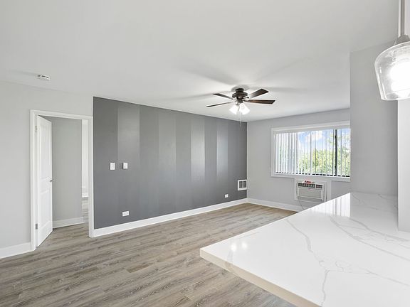 2nd image of 7545 N Winchester Ave #16820814