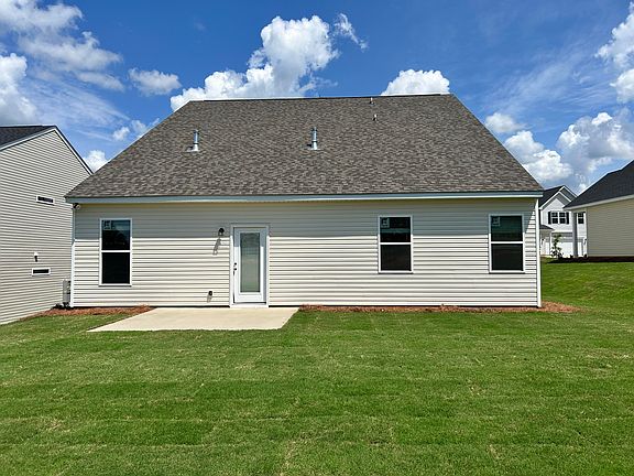 5th image of 473 Midlands Pines Drive #02