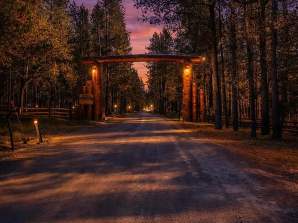 4374 Madelines Trl, Ashton, ID 83420