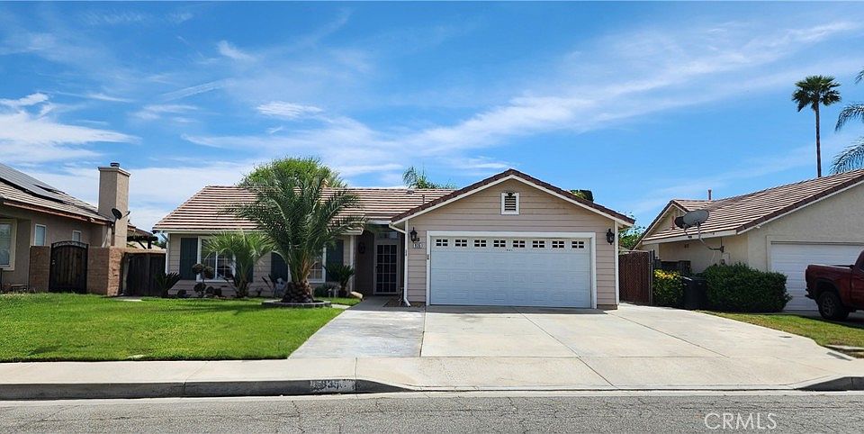 1st image of 935 Cirrus Way