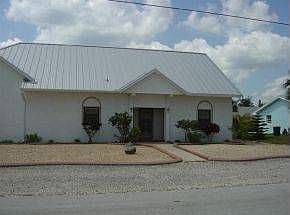 1st image of 367 Hiawatha Way