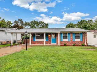 2540 Wesford Dr, Maryland Heights, MO