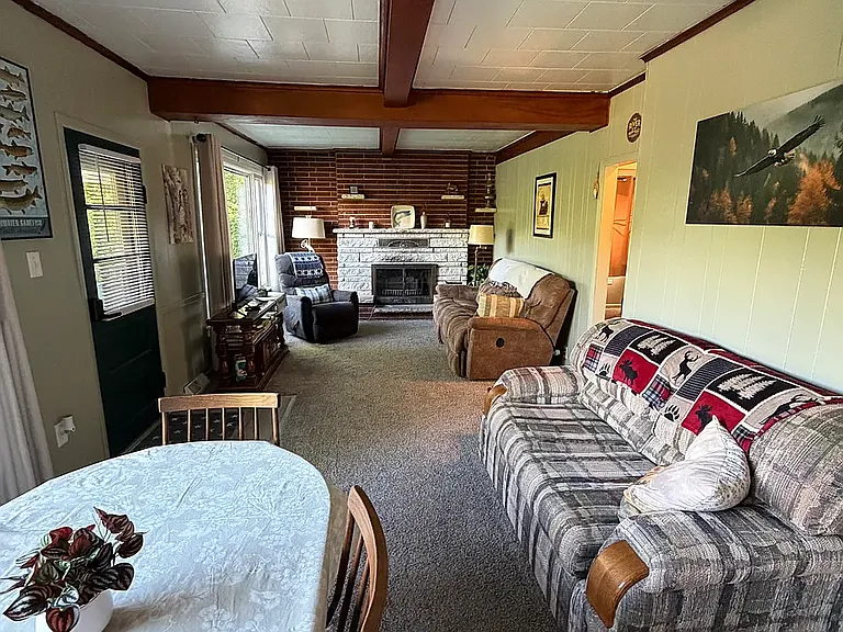 122 N Ford Dr — Photo 12