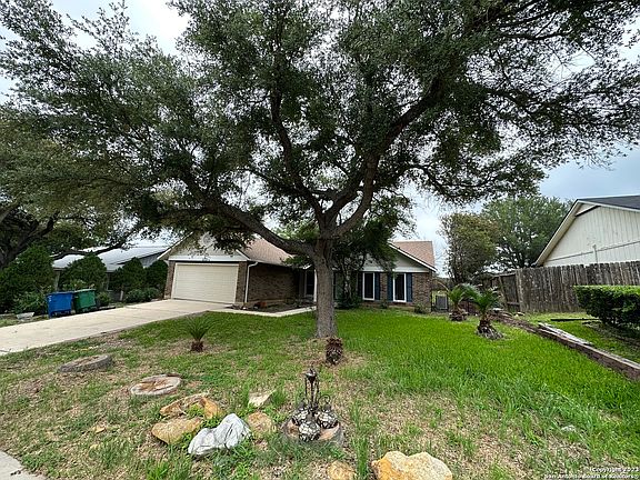 4th image of 2703 LAKEHAVEN