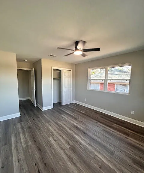 2712 Broadway St — Photo 14