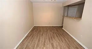 10826 Laureldale Ct — Photo 8