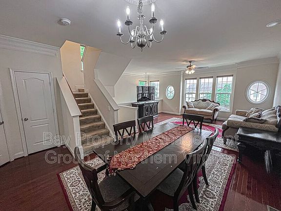 5th image of 2600 Glenriver Way