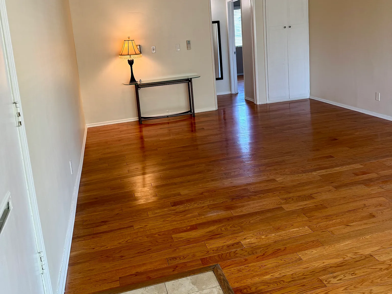 2 bed, 971 sqft, $2,650 — Photo 4