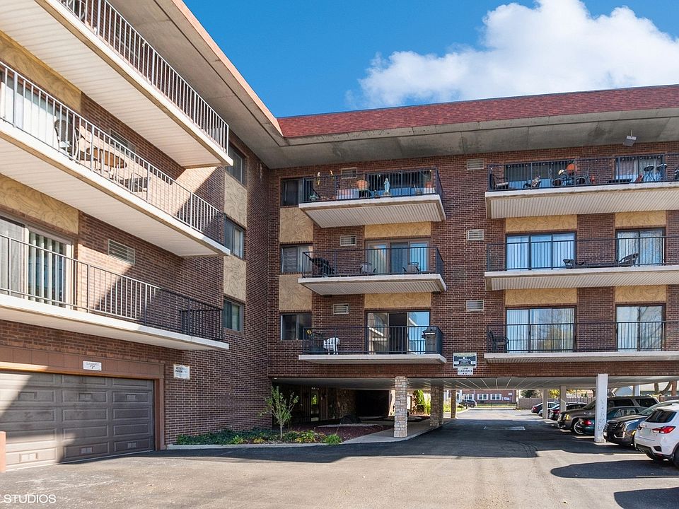 1st image of 9540 Mayfield Ave Unit 108