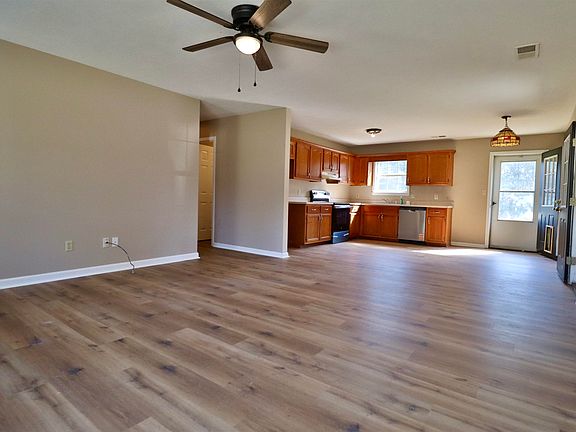 5th image of 1714 Conner Whitefield Rd