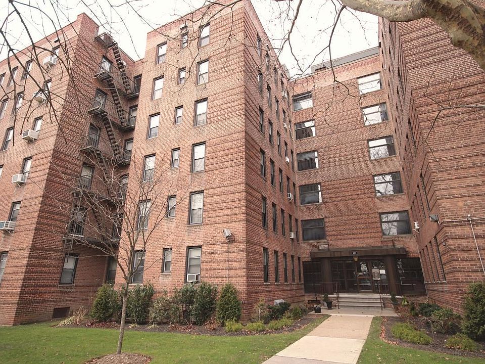 1st image of 2251 Knapp St APT 4D