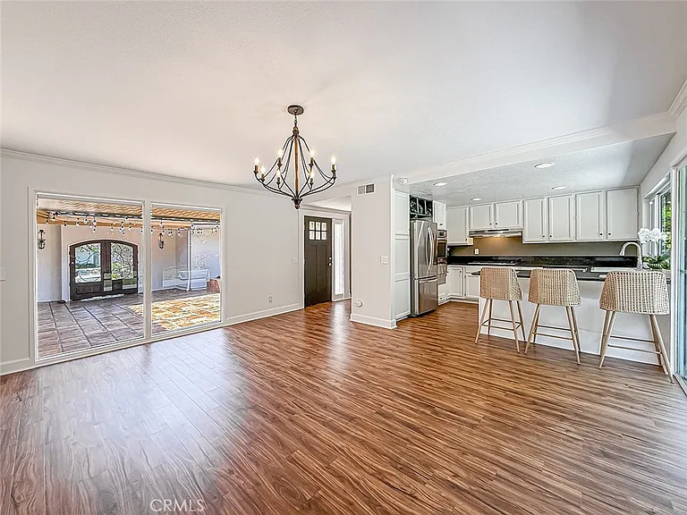 31735 Bainbrook Ct — Photo 7