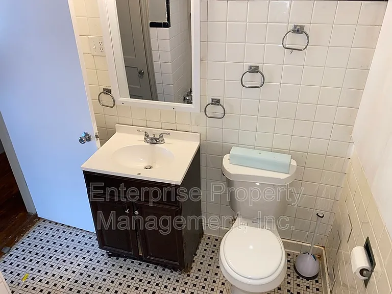 605 Houston St — Photo 24