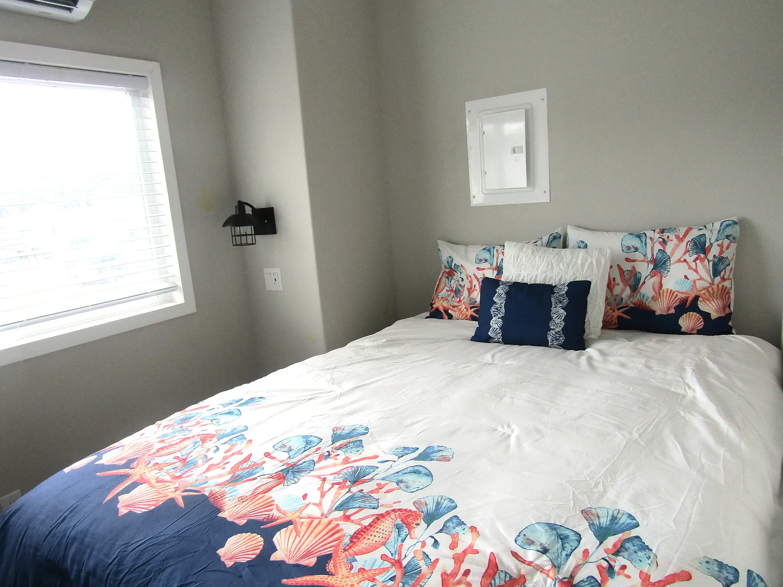 2 bed, 2.0 bath, 384 sqft, $1,500 — Photo 4