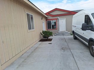 1258 W Joseph Ave, Hermiston, OR 97838