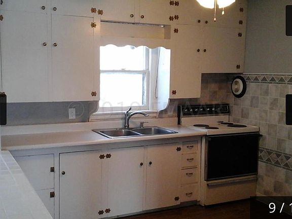 5th image of 330 1st Ave E