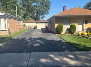 1412 Kasten Dr, Dolton, IL