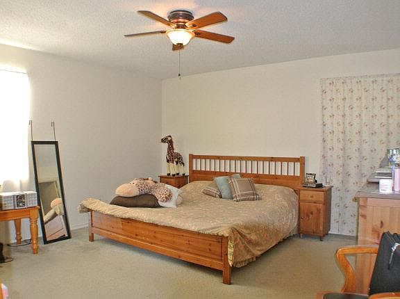 4th image of 2701 Eagle Ave