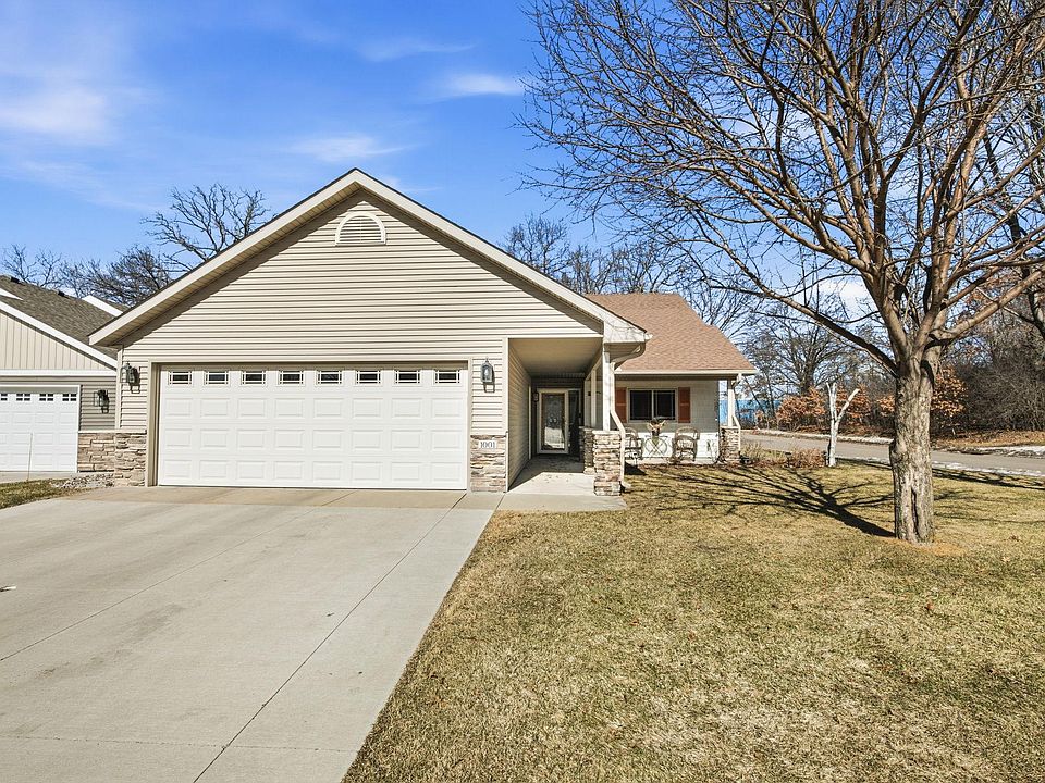 1st image of 1001 Oak Pond Dr