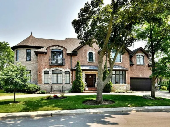 6503 N Le Mai Ave, Lincolnwood, IL 60712