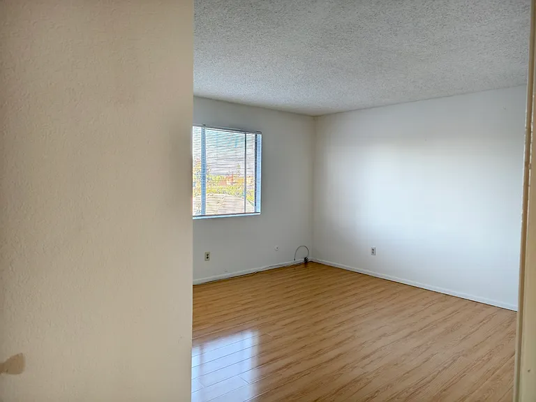 411 S Orange Ave #H — Photo 11