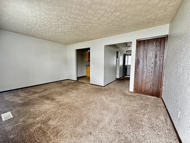 5135 Kentucky St #7 — Photo 2