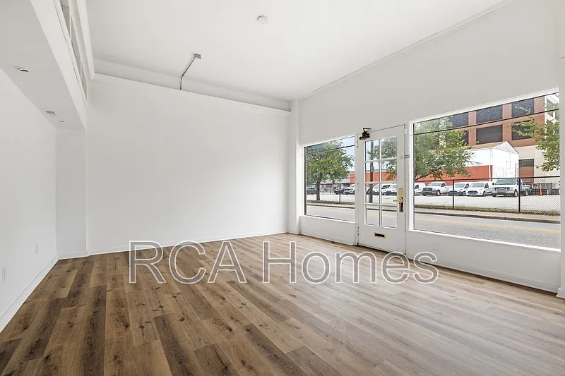 Studio, 2.0 bath, 2125 sqft, $3,000 — Photo 3