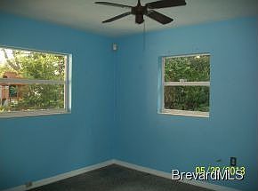 4th image of 100 Chapel Ln