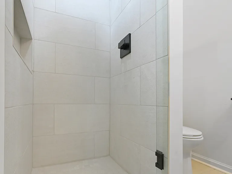 715 Maryland Ave — Photo 26