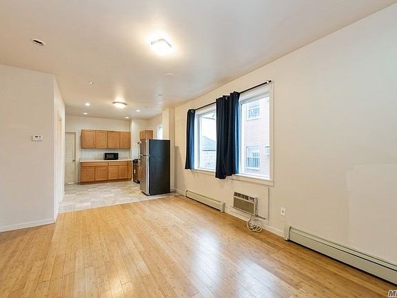 3rd image of 4273 77th St