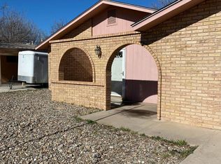 2814 N Elm Ave, Roswell, NM 88201