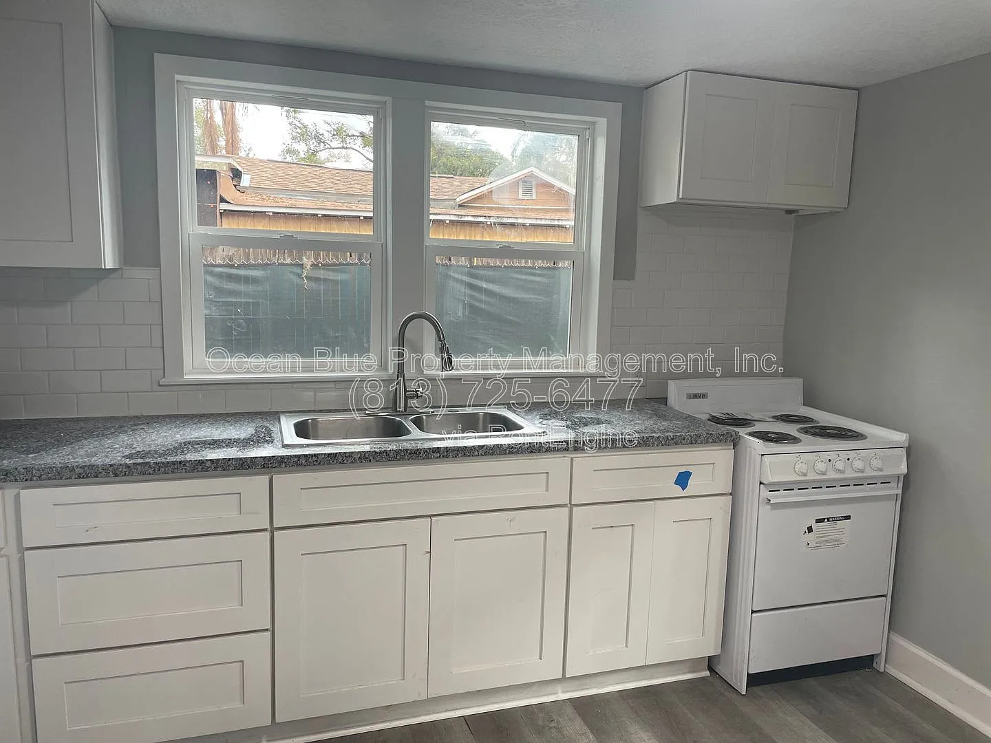 Studio, 1.0 bath, 375 sqft, $825 — Photo 3